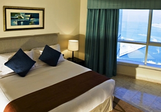 Dubai Marriott Harbour Hotel & Suites  Дубай 