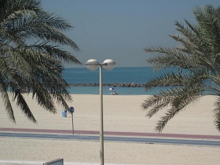 منتجع شاطئ ريجنت دبي