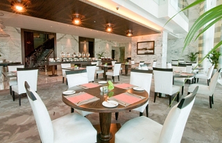 Bonnington Hotel & Residence JLT Dubai