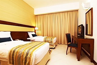 Flora Creek Deluxe Hotel Apartments Dubai