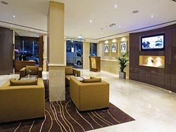 Abu Dhabi Plaza Hotel Apartments  АБУ-ДАБИ 