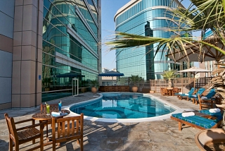 City Seasons Suites  Дубай 