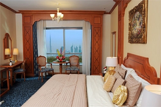 Emirates Concorde Hotel & Residence Dubai