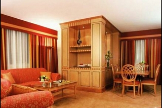 Al Maha Rotana Hotel Apartments  АБУ-ДАБИ 