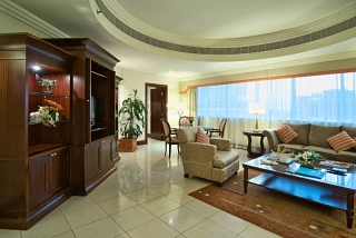 City Seasons Suites  Дубай 