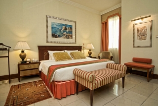 City Seasons Suites Dubai