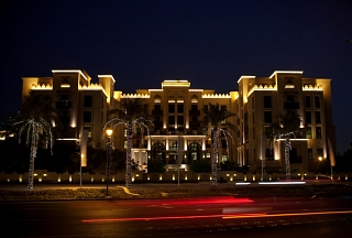 Qamardeen Hotel  Дубай 