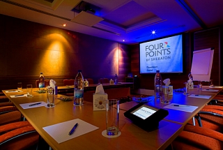 Four Points Sheraton Downtown по  Дубай 