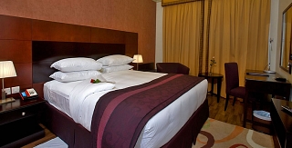 Coral Al Khoory Hotel Apartments Dubai